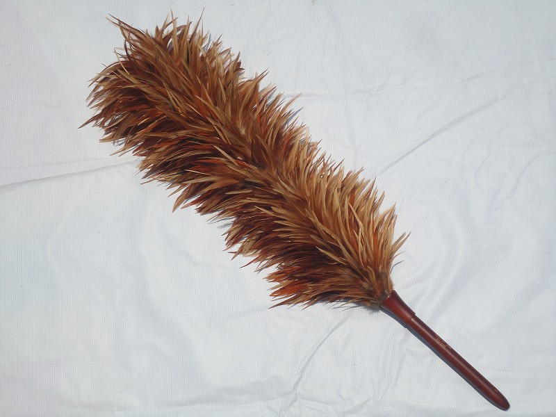 smart chicken feather duster with wood handle